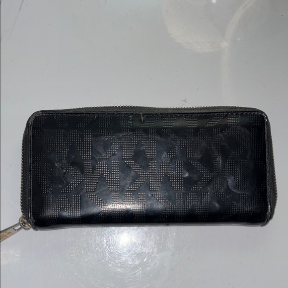 Michael Kors Black Embossed Wallet - Picture 4 of 4